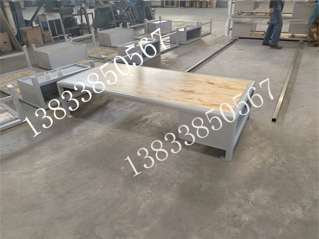 黔南监狱床具